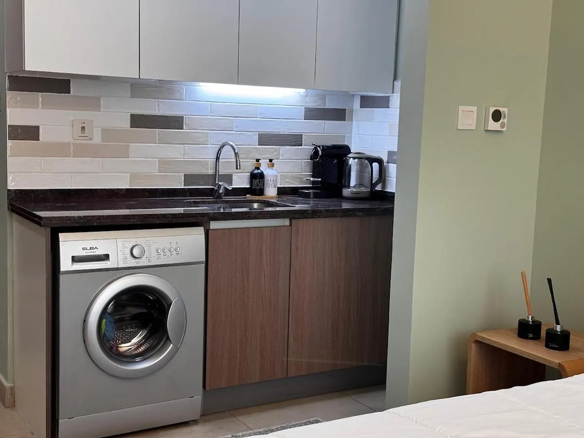 Apartment Your Comfy Stylish Studio In Dubai 2Guest And Baby