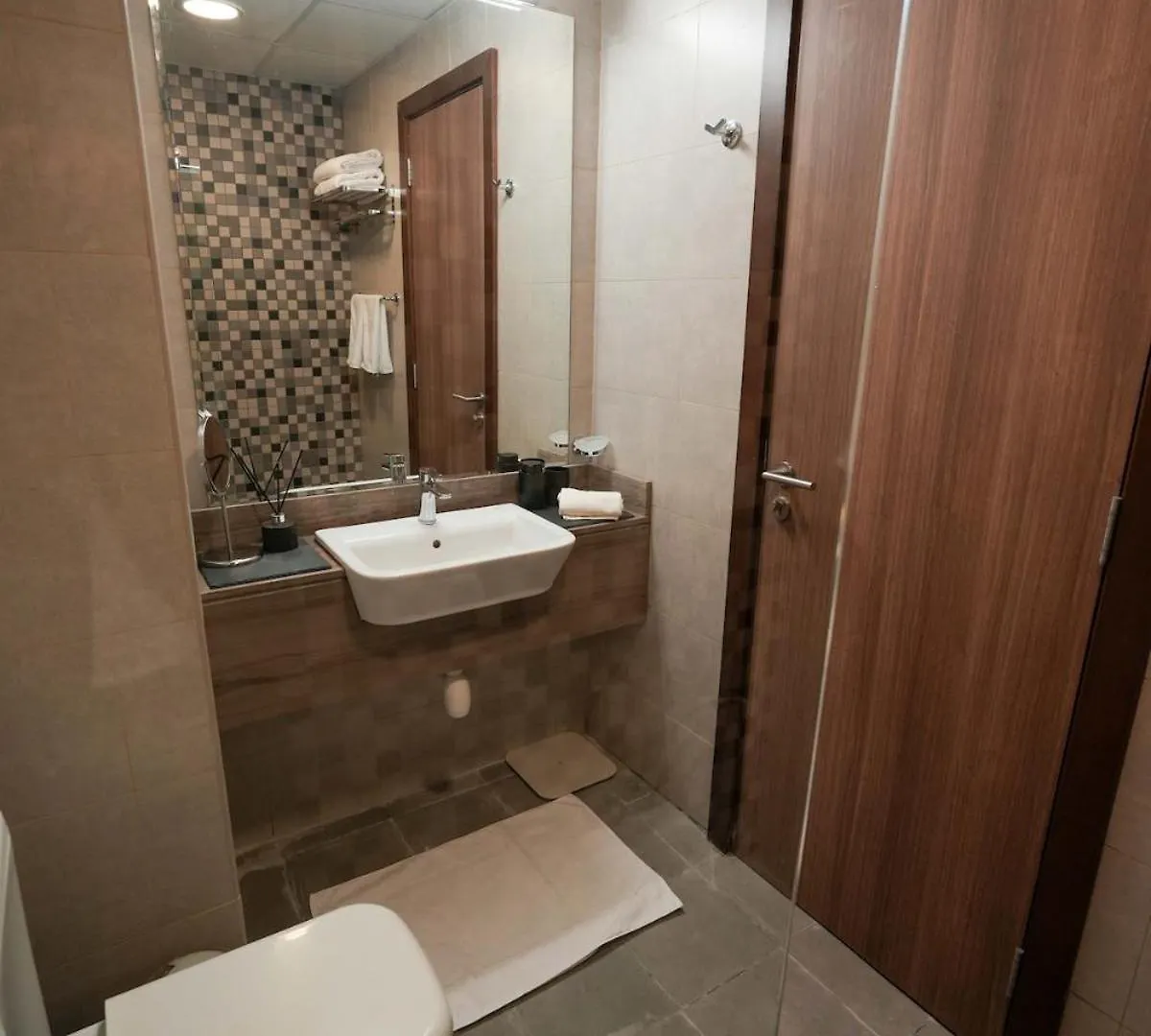 Apartment Your Comfy Stylish Studio In Dubai 2Guest And Baby United Arab Emirates